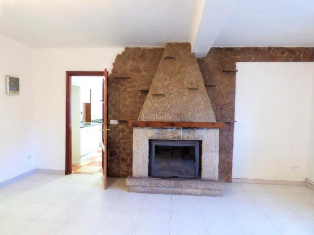 Casa en venta en Sant Salvador de Guardiola. Casa con amplio terreno en El Calvet, Sant Salvador de Guardiola. Casas Sant Salvador de.