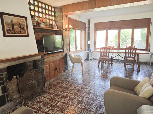 Casa en venta en Sant Pere de Vilamajor. CHALET INDEPENDENTE CAN VILA. Casas Sant Pere de.