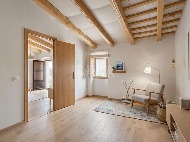 Casa en venta en Sant Pere de Ribes, Centre. Casa de pueblo para reformar en Sant Pere de Ribes. Casas Sant Pere de.