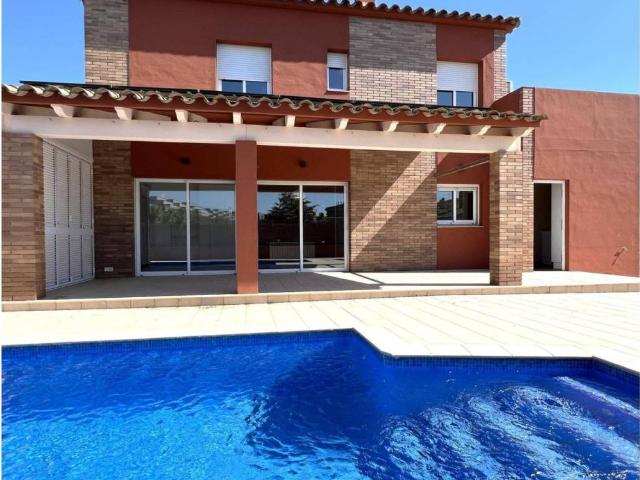 Casa en Venta en Sant Pere Pescador