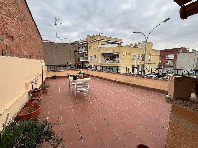 Casa en venta en Sant Quirze del Vallès, de 194 m² 3 habitaciones por 565.000