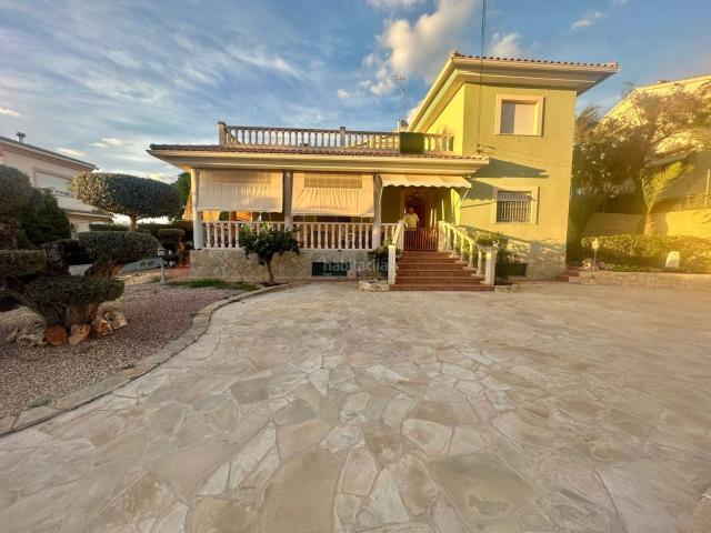 Casa en venta en Sant Vicent del Raspeig, Los Girasoles. SE VENDE MAGNIFICO CHALET EN LOS GIRASOLES. Casas Sant Vicent del.