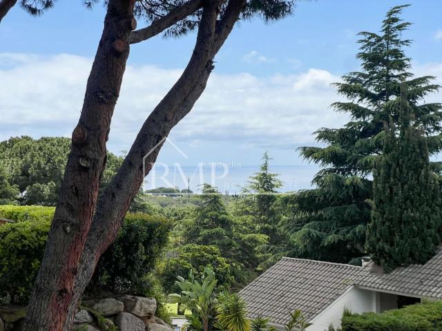 Casa en venta en Sant Vicenç de Montalt, Supermaresme. Exclusiva casa con jardín y piscina en Sant Vicenç de Montalt. Casas Sant Vicenç de.