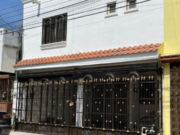Casa en venta en Santa Maria, Guadalupe, Nuevo León