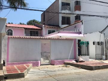 Casa En Venta En Santa Marta En Manzanares V308738