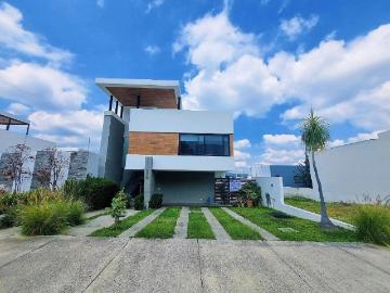 Casa En Venta En Santa Ana Tepetitlan, Zapopan