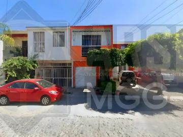 Casa en venta en Santa Anita, San Pedro Tlaquepaque, Jalisco