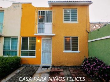 CASA EN VENTA EN SANTA ANITA SAN SEBASTIAN EN COTO FRENTE PARQUE