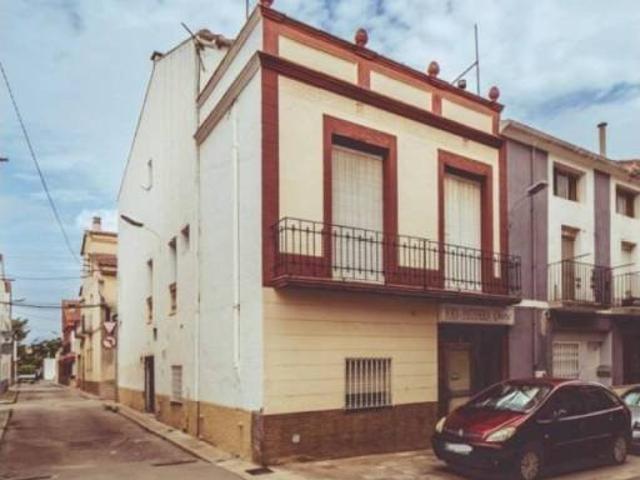 Casa en Venta en Santa Bàrbara