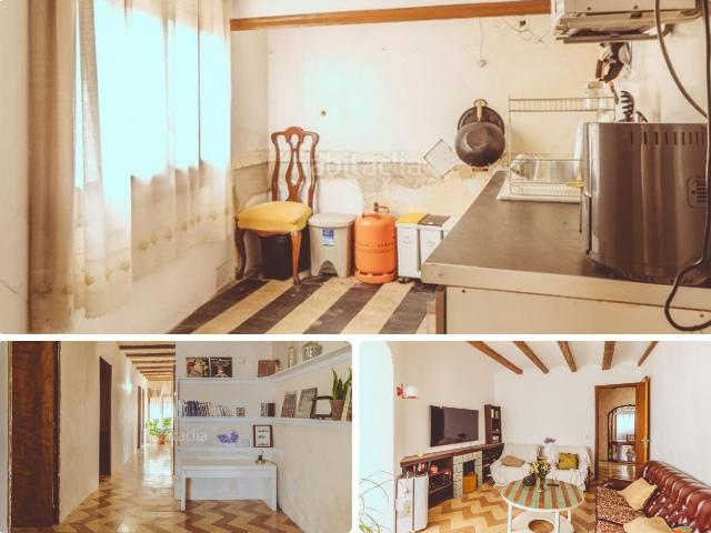 Casa en venta en Santa Bàrbara. CASA ESQUINERA EN VENTA EN SANTA BARBARA TARRAGONA. Casas Santa.