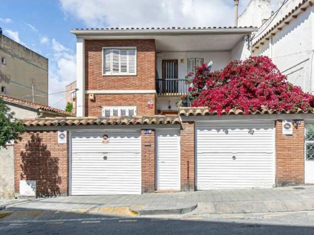 Casa en Venta en Santa Coloma de Gramenet