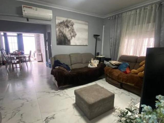 Casa en Venta en Santa Coloma de Gramenet
