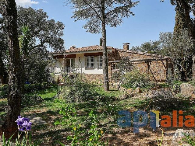 Chalet en venta en Santa Cristina d´Aro, de 164 m² 3 habitaciones por 559.000
