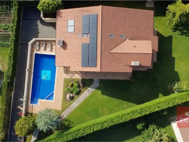 Casa en Venta en Santa Cruz de Bezana
