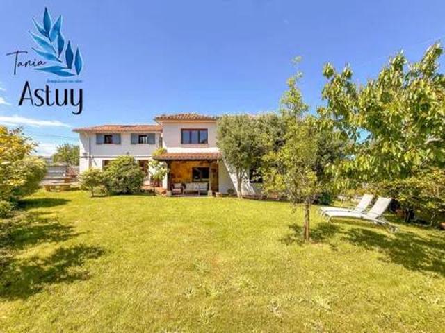 Casa en Venta en Santa Cruz de Bezana
