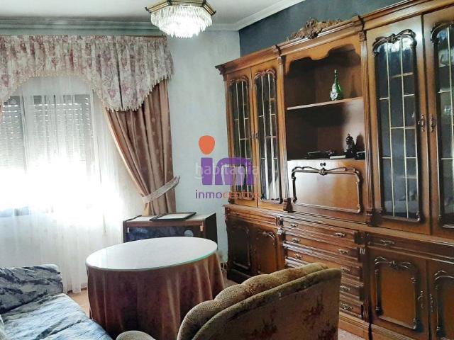 Casa en venta en Santa Cruz de Mudela. Casa con Local en venta en Santa Cruz De Mudela, 4 dormitorios. Casas Santa Cruz de.