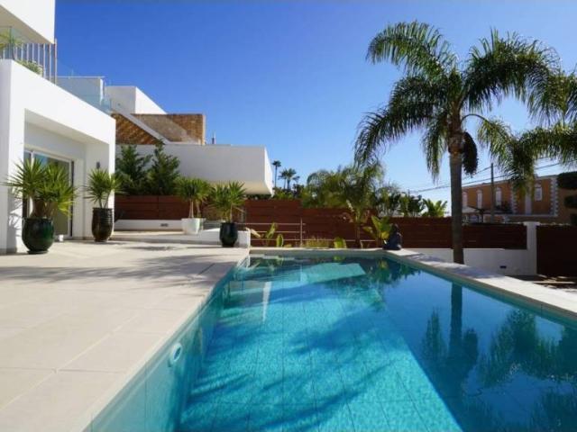 Casa en Venta en Santa Eulària des Riu
