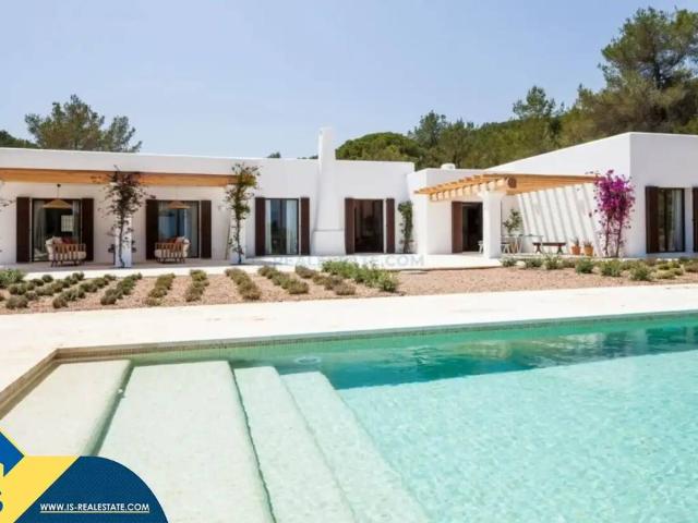 Casa en Venta en Santa Eulària des Riu