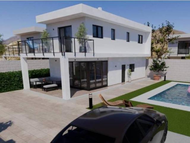 Casa en Venta en Santa Pola