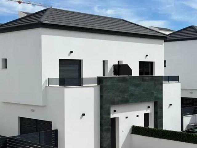 Casa en Venta en Santa Pola