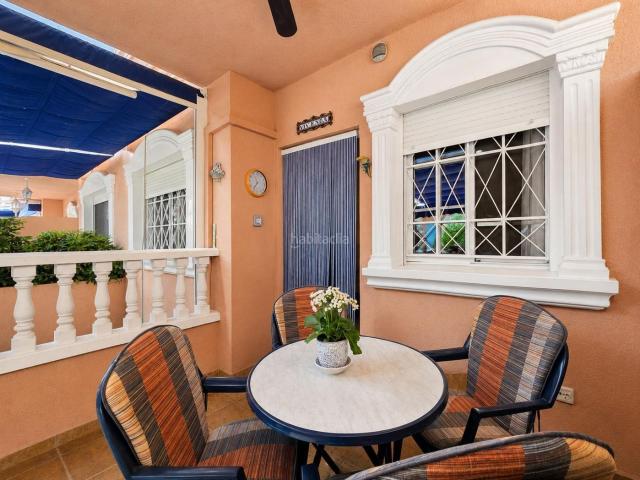 Casa en venta en Santa Pola, Gran Playa. Encantador Bungalow en Santa Pola a Pasos de la Playa. Casas Santa.