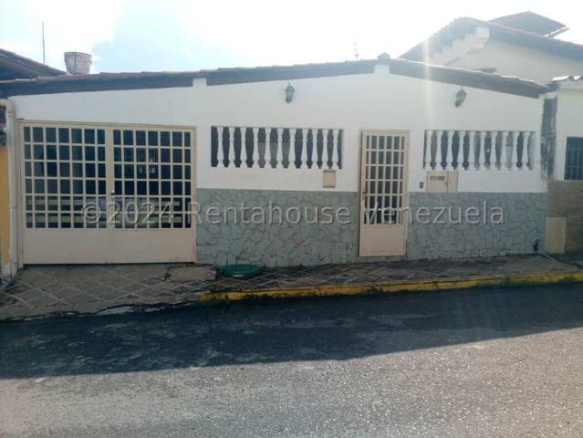 Casa en Venta en Santa Rosa de Charallave, Charallave