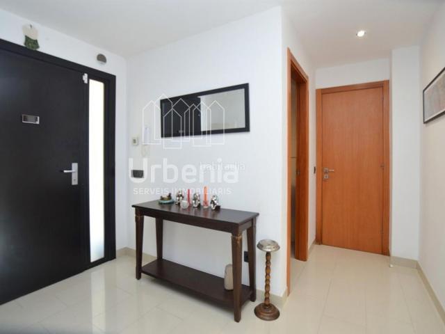 Casa en venta en Santa Susanna. Estrena calidad de vida con vistas al mar y a la montaña, Santa Susana!. Casas Santa.