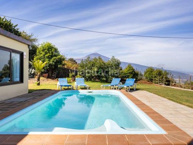 Casa en venta en Santa Úrsula, La Vera El Farrobillo Tosca de Ana María. Chalet Norte desde La Laguna a Buenavista. Casas Santa.
