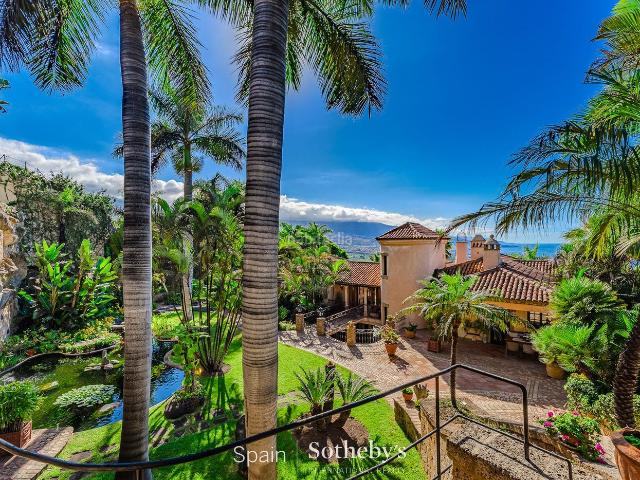 Casa en venta en Orotava La, Las Cuevas Los Gómez. Un refugio de lujo único en Santa Úrsula. Casas Orotava.