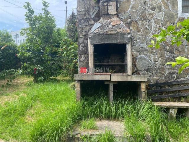 Casa en venta en Santiago de Compostela, Castiñeiriño Cruceiro de Sar. Se vende casa unifamiliar en Lamas de Abade, Santiago de Compostela. Casas Santiago de.