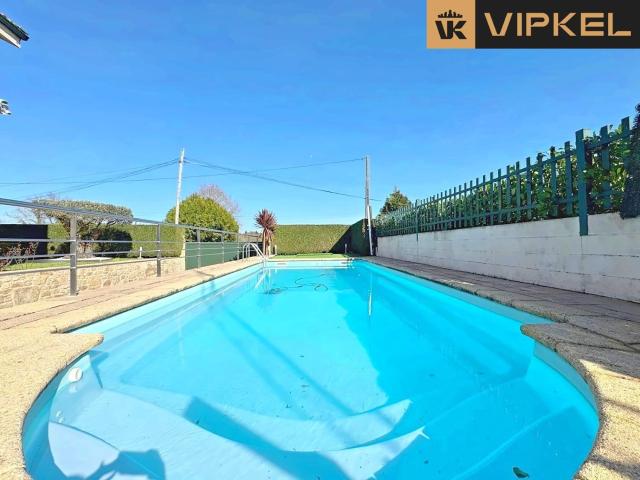 Casa en venta en Santiago de Compostela La Coruña