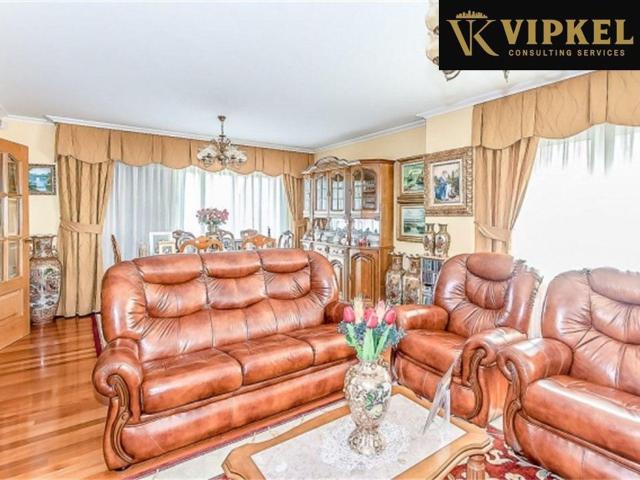 Casa en venta en Santiago de Compostela La Coruña