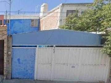 Casa en venta en Santiago de Querétaro. CLM
