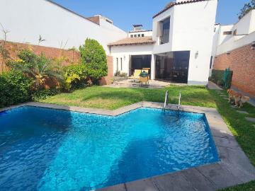 Casa en venta en Santiago De Surco a $700,000