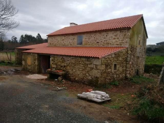 CASA EN VENTA EN SANTIAGO, LUGAR DE FONTENLO PONTEVEA