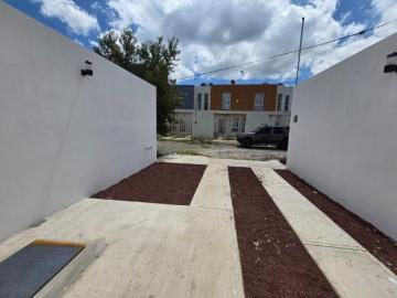 Casa en venta en Santiago Tulantepec Centro, Santiago Tulantepec de Lugo Guerrero RE