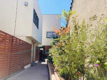 Casa en Venta en Santiago 3 dormitorios 3 baños