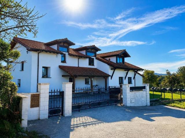 Casa en Venta en Santillana del Mar