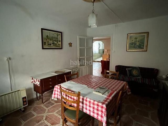 Casa en venta en Santovenia de la Valdoncina. Casa en Calle Grandeqr. Casas Santovenia de la.