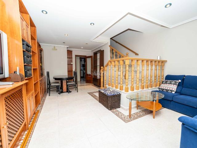 Casa en venta en Santovenia de la Valdoncina. Casas Santovenia de la.