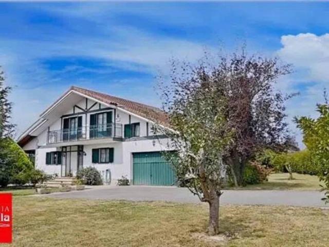 Casa en Venta en Santoña