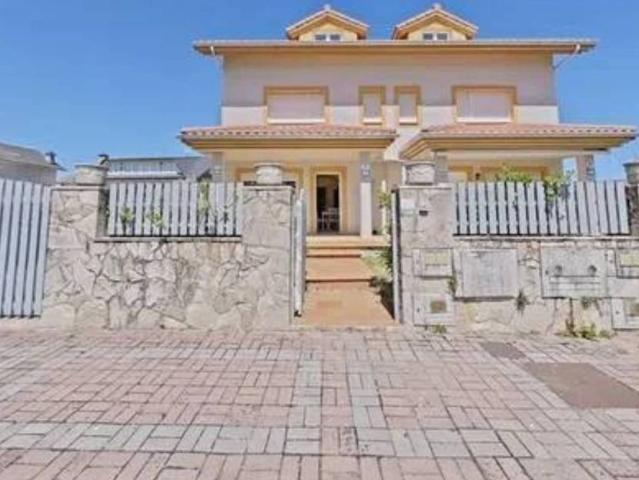 Casa en Venta en Santoña