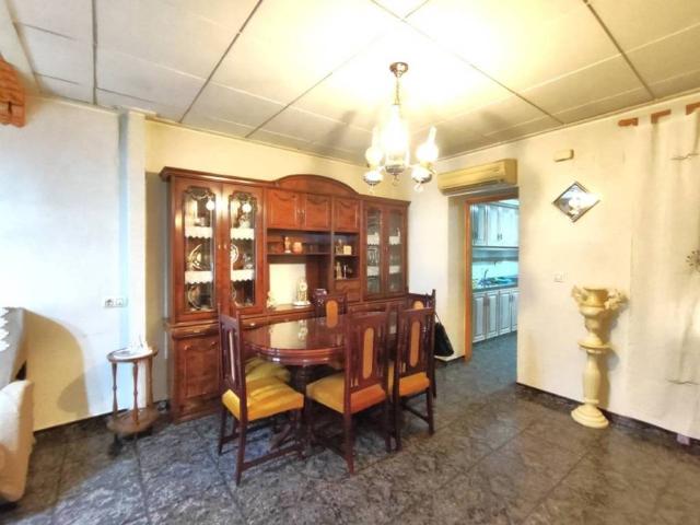 Casa en Venta en Sax