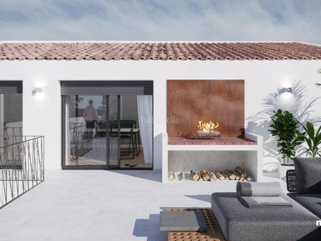 Casa en venta en Sax. Casa para reforma integral en una de las mejores zonas de Sax. Casas.