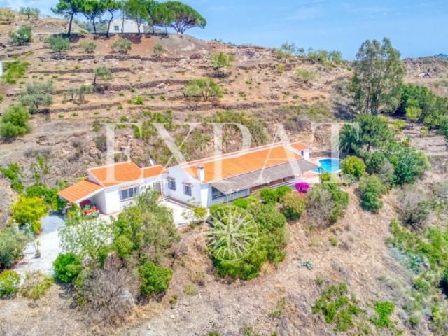 Casa en venta en Sayalonga Málaga