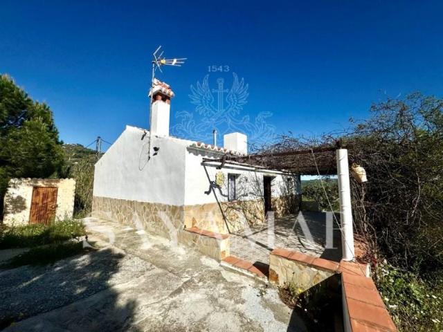 Casa en venta en Sayalonga Málaga