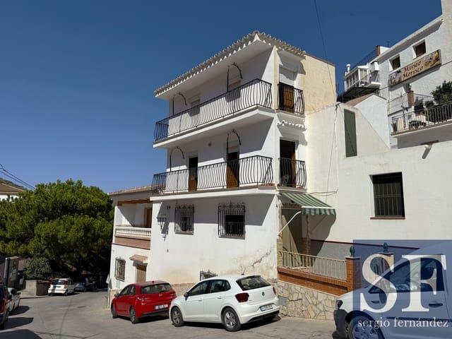 Casa en venta en Sayalonga, Málaga Costa del Sol