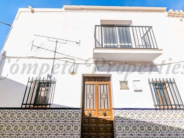 Casa en venta en Sayalonga, Málaga Costa del Sol