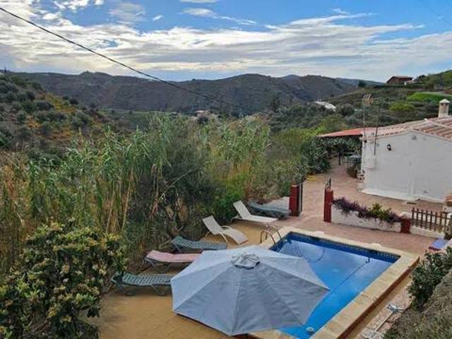 Casa en Venta en Sedella