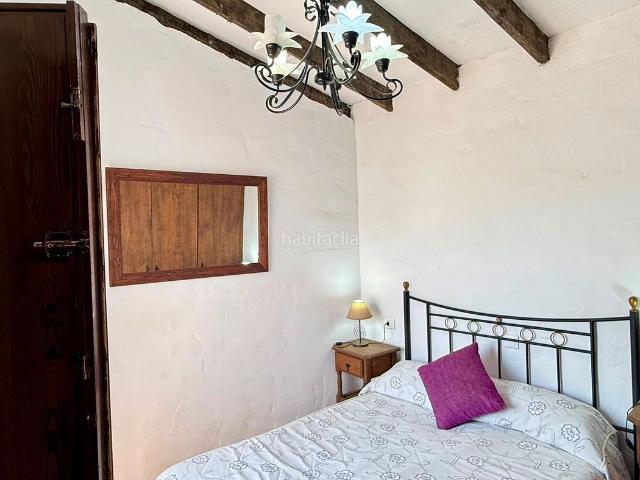 Casa en venta en Sedella. Casas.